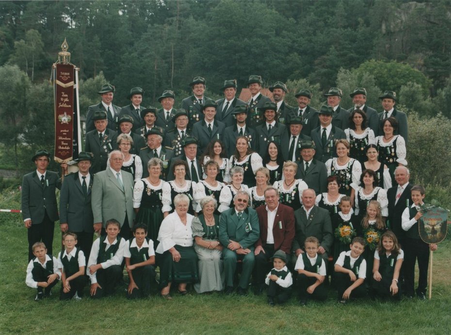 Vereinsfoto zum 50-jährigen Jubiläum 2005